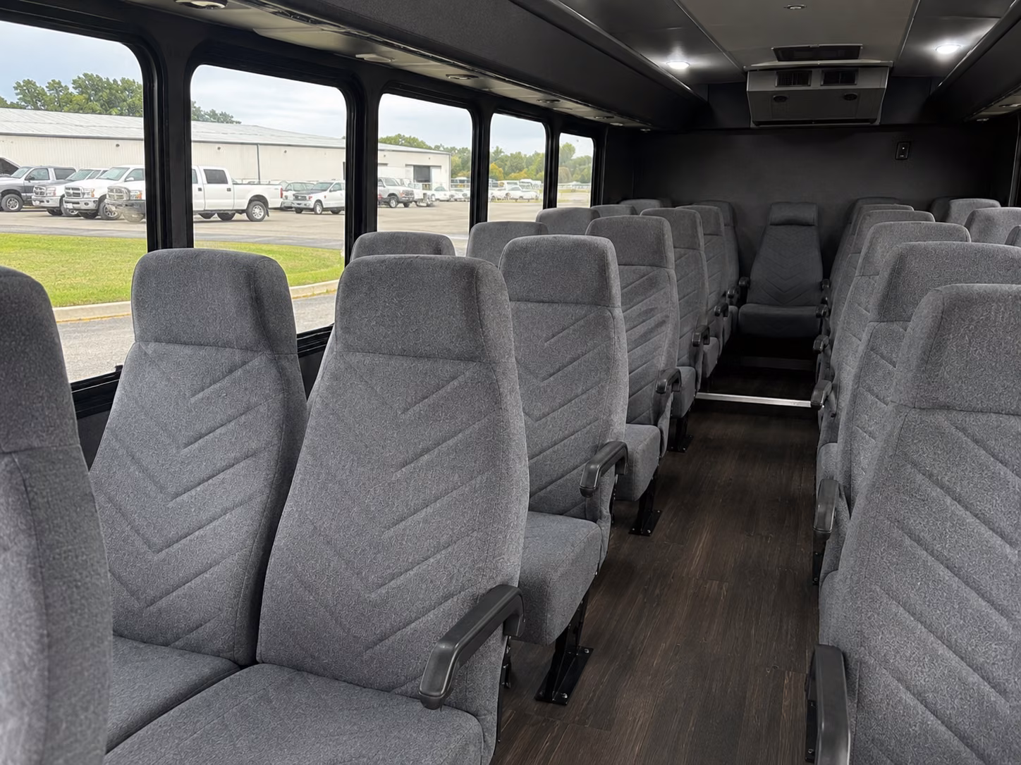 book the perfect ride for your next airport transfer 4