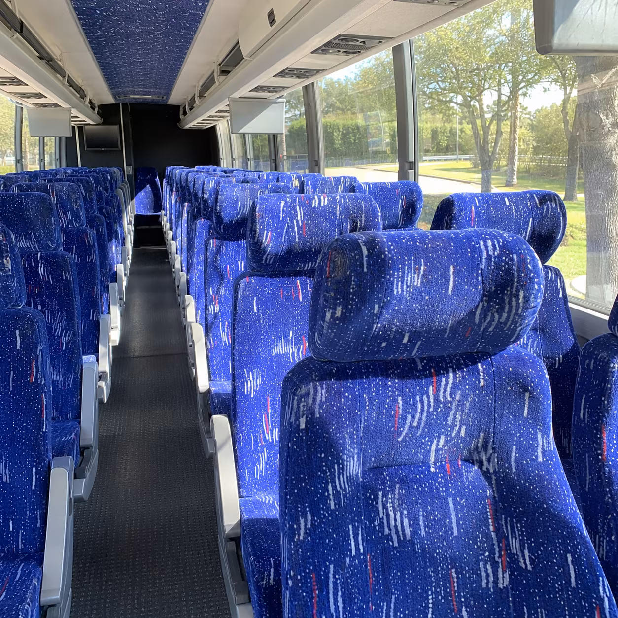 charter buses for raleigh wedding ceremonies and reception venues