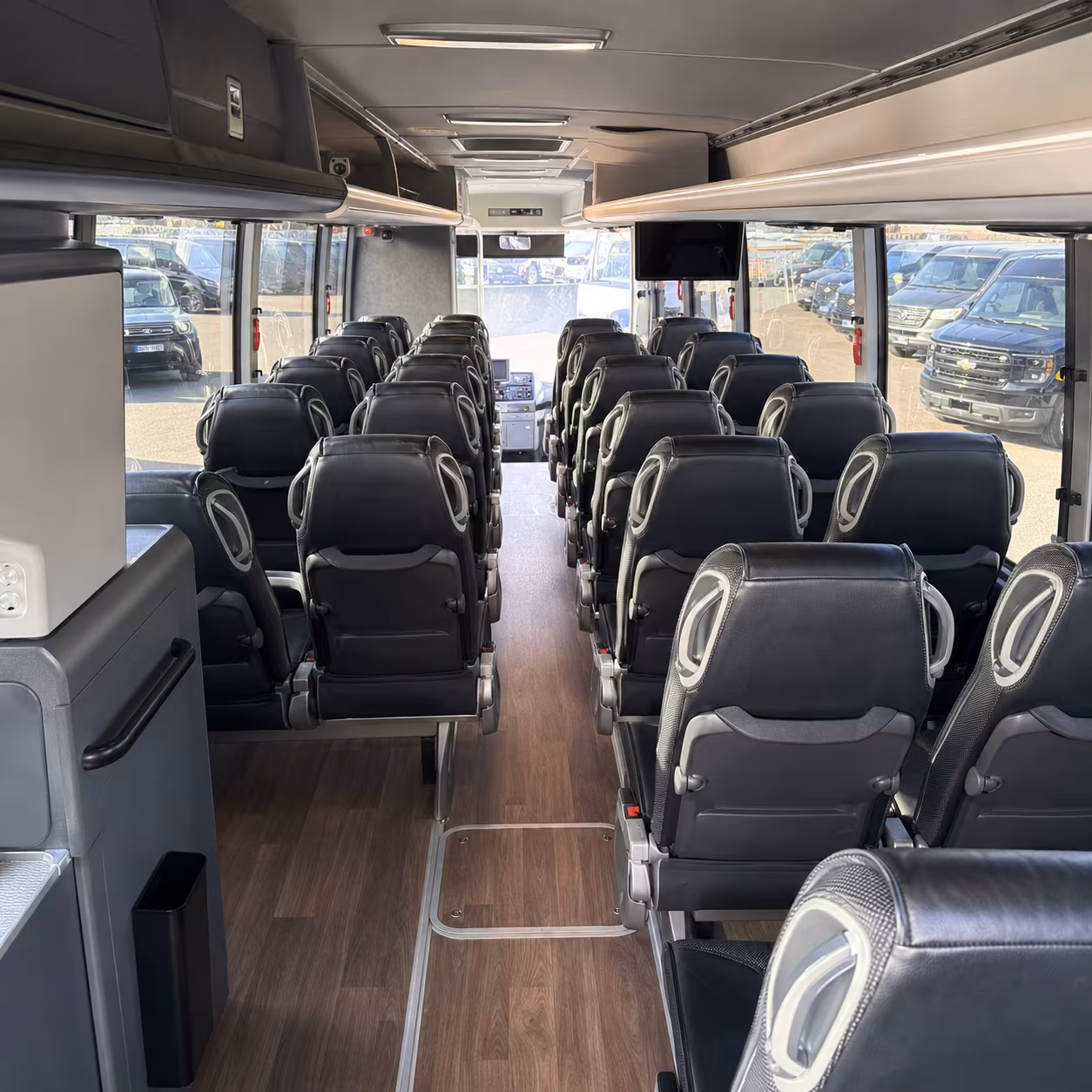 charter buses for rdu airport transfers during multi day conferences