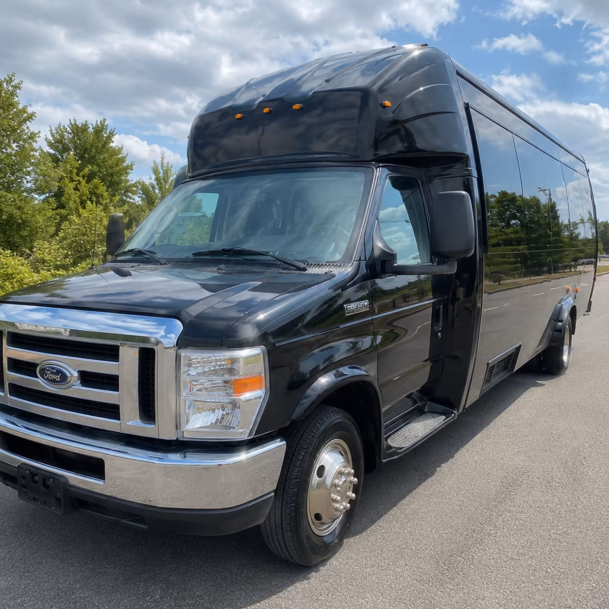 raleigh holiday party bus rental