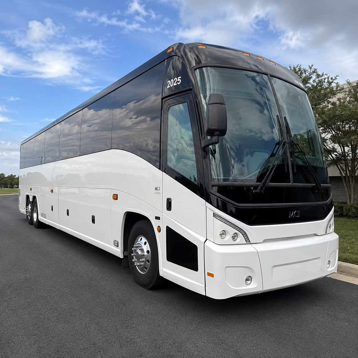 raleigh wine tour charter bus rental